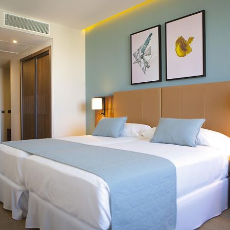 Riu Plaza Espana Мадрид Екстериор снимка