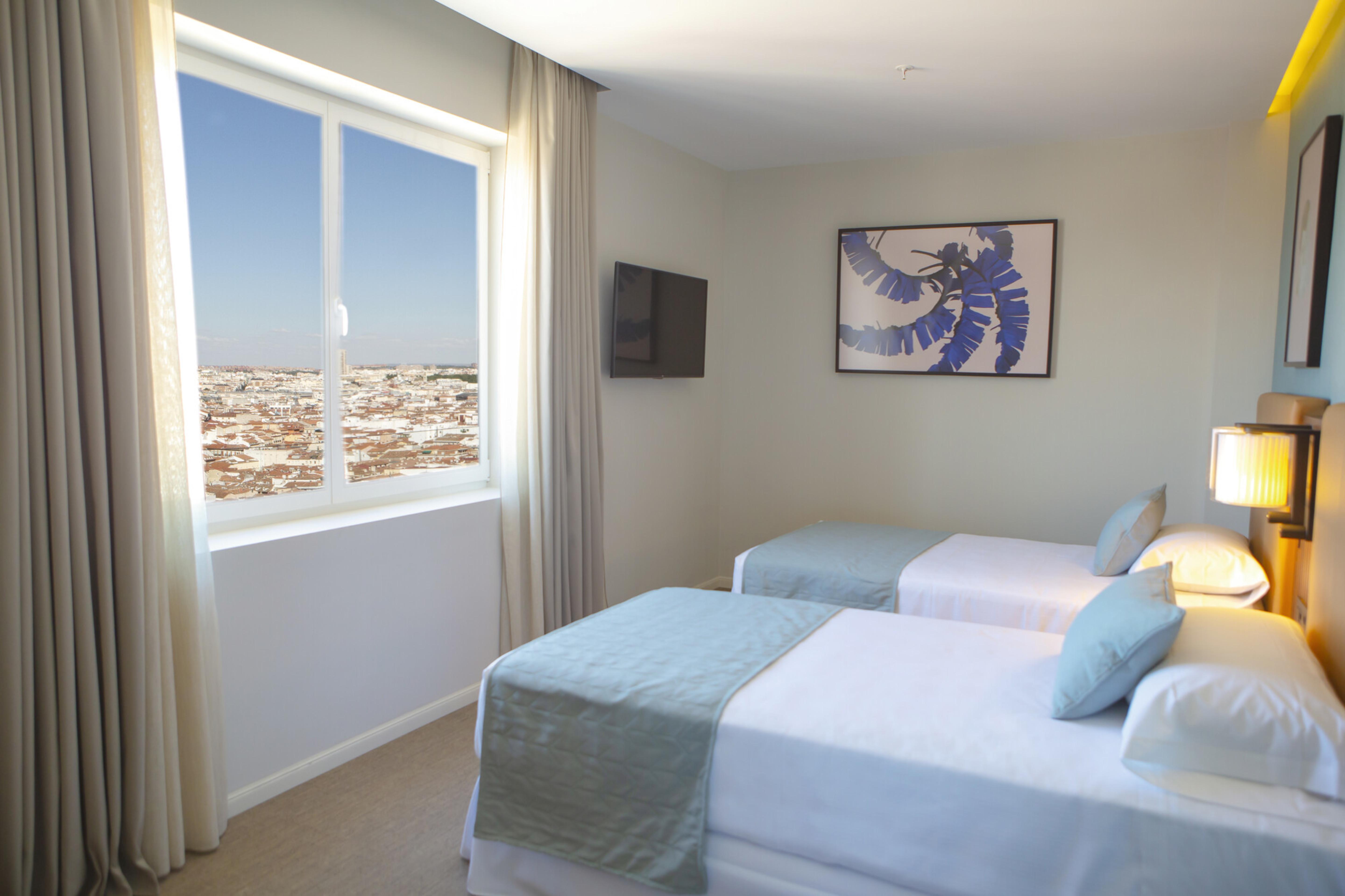 Riu Plaza Espana Мадрид Екстериор снимка