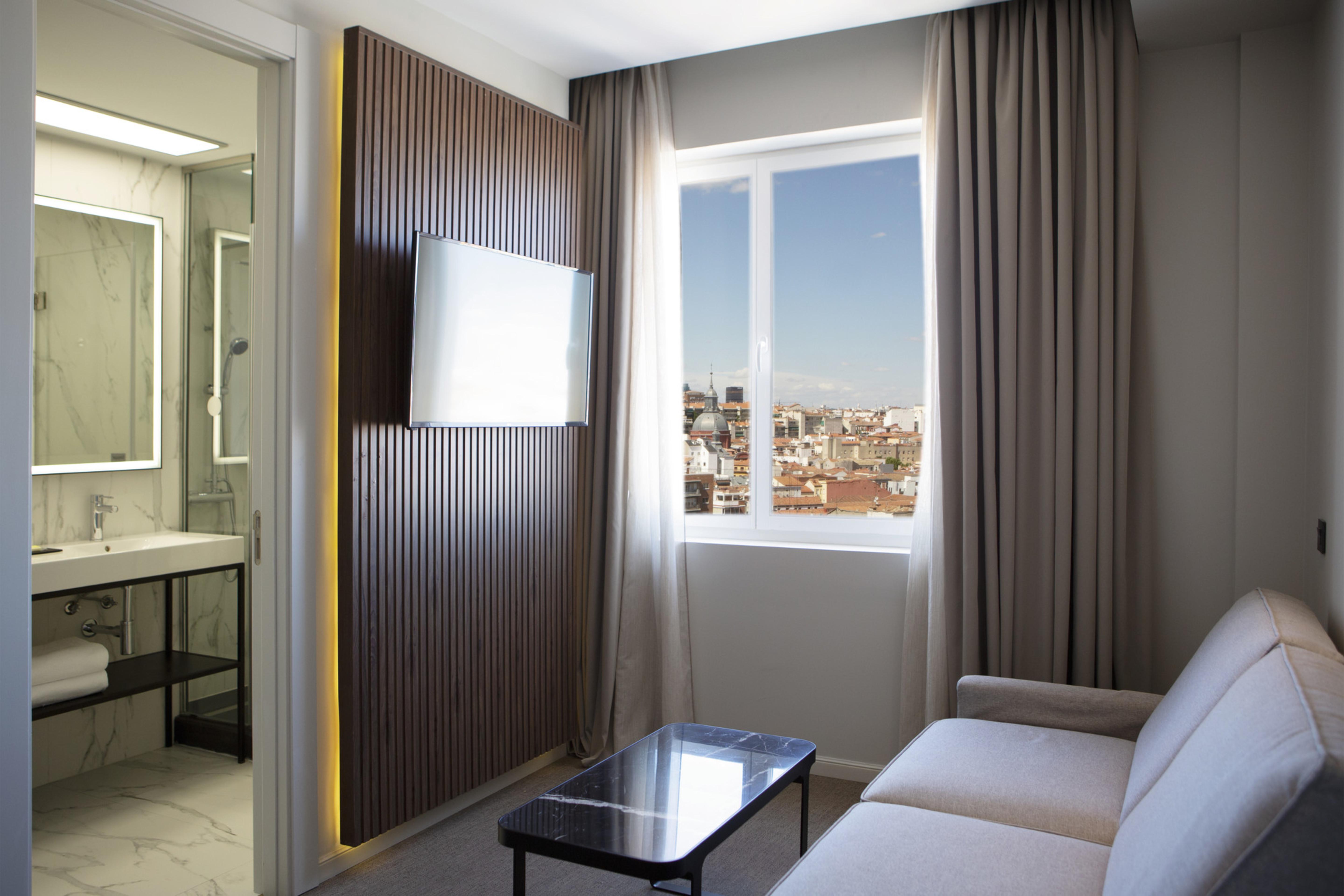 Riu Plaza Espana Мадрид Екстериор снимка
