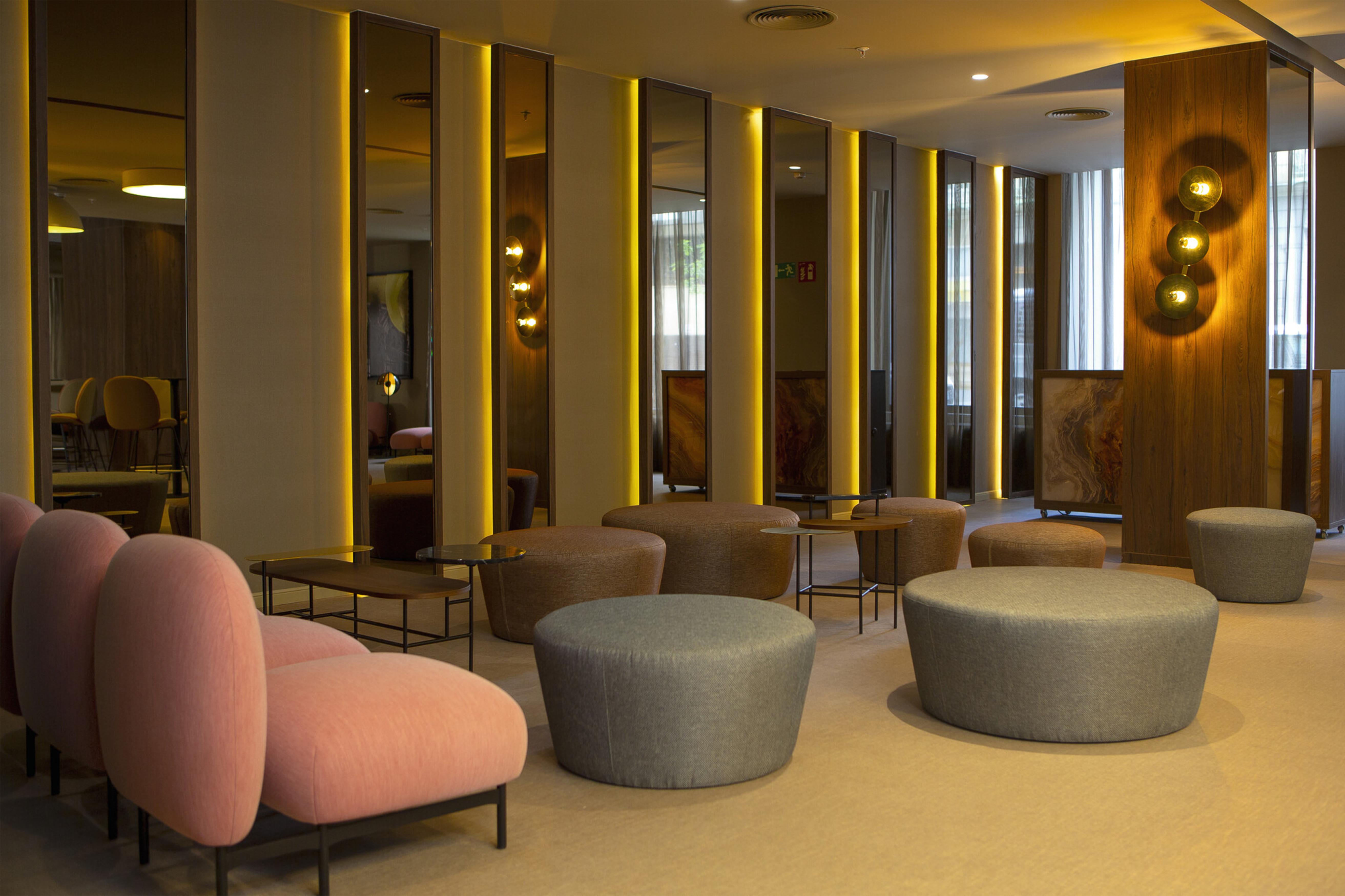 Riu Plaza Espana Мадрид Екстериор снимка