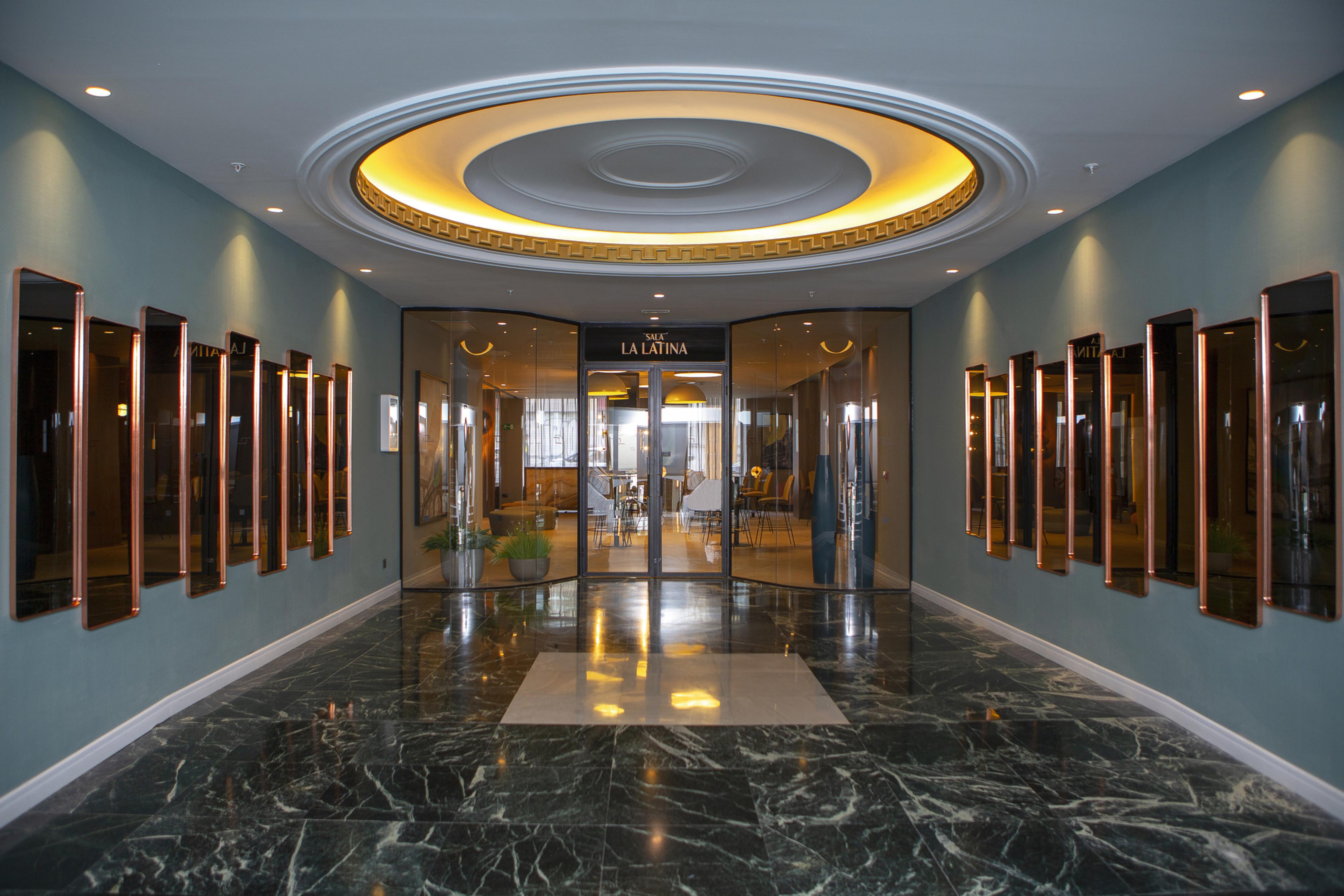 Riu Plaza Espana Мадрид Екстериор снимка