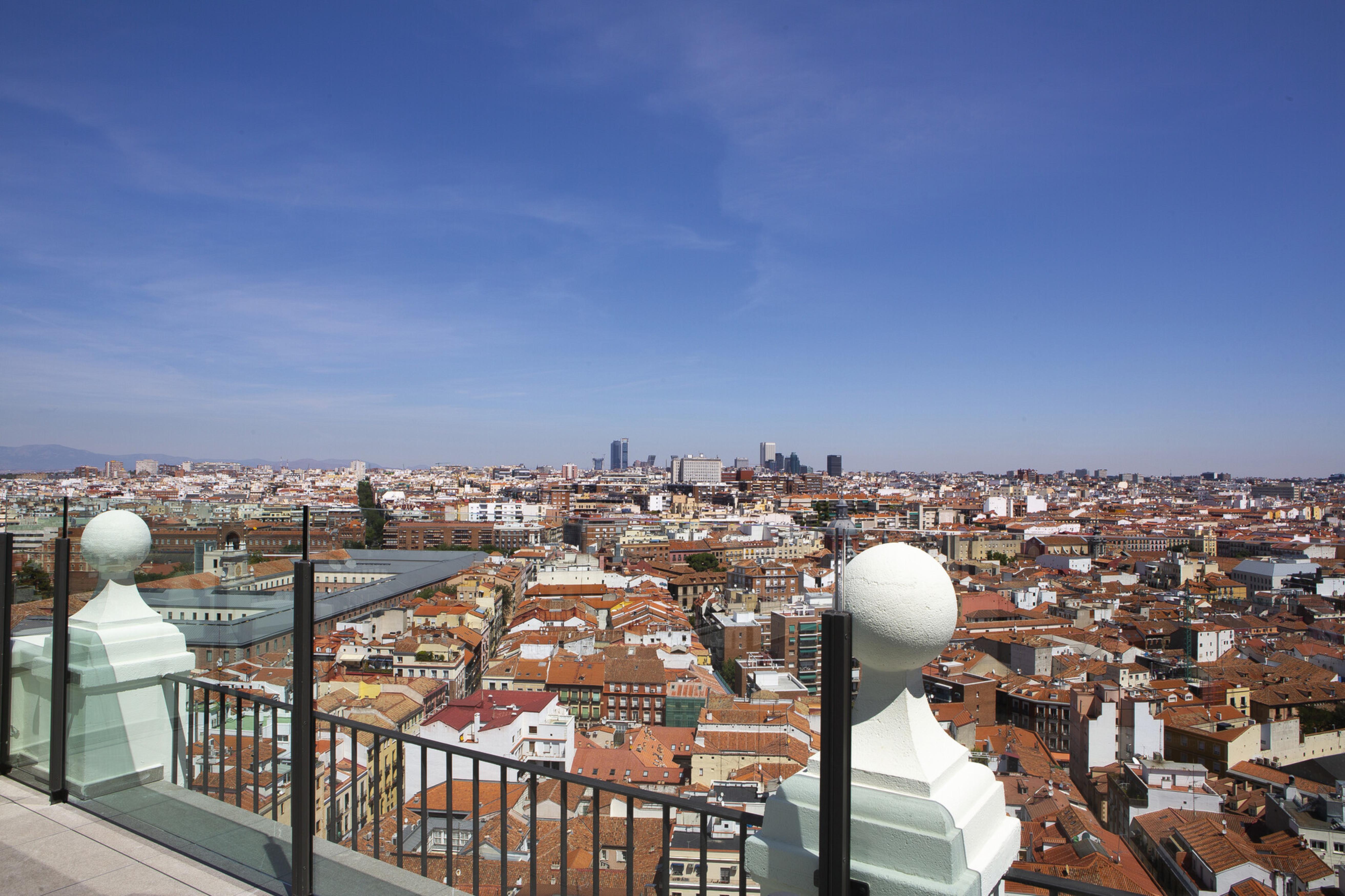 Riu Plaza Espana Мадрид Екстериор снимка